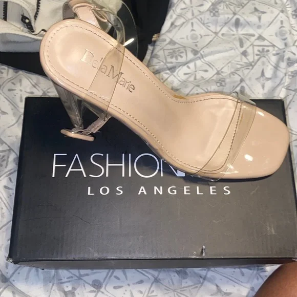 Heels - Picture 1 of 1